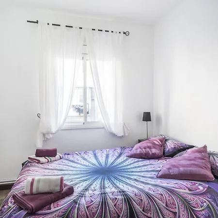 Homenfun Atico Sagrada Familia Gaudi Apartment Barcelona